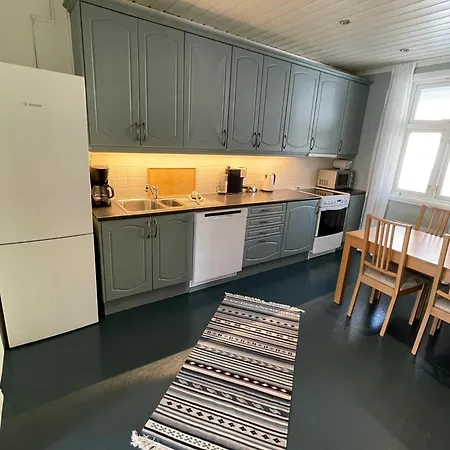 Daire Sentral Og Fargerik Bygardsleilighet *