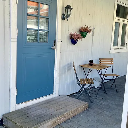 Daire Sentral Og Fargerik Bygardsleilighet