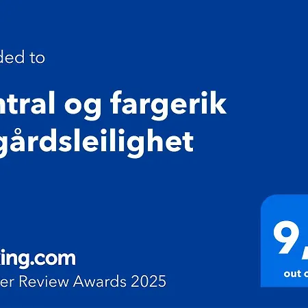 Sentral Og Fargerik Bygardsleilighet Daire *